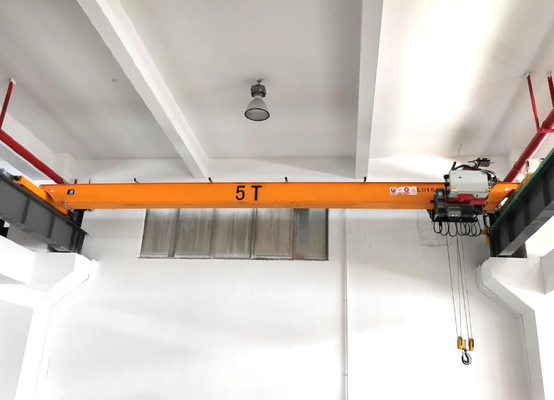 FEM 5Ton Single Beam European Overhead Crane Dengan Trolley Yellow Painting