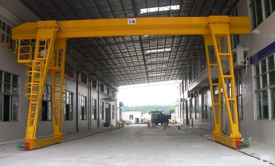 10 Ton I Beam Lifting Gantry Crane Digunakan Untuk Mengangkat Aluminium