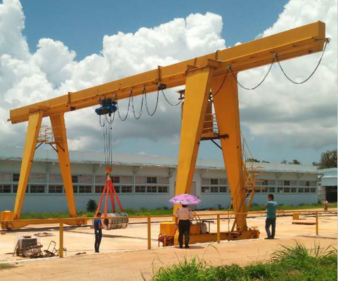 Bengkel Menggunakan Single Beam Gantry Crane Dengan CD Hoist Trolley 10ton