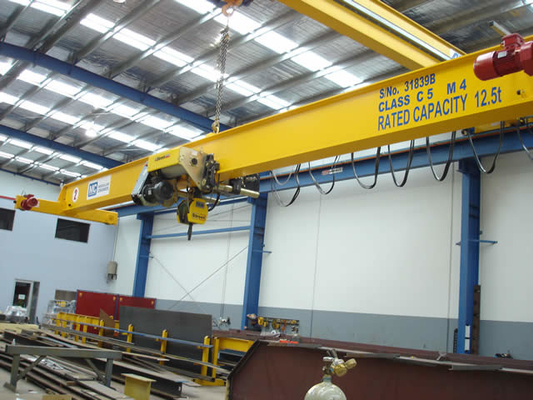 Single Beam 2 Ton 5 Ton Overhead Crane Dengan Hoist pendant control Power Saving