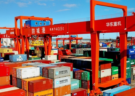 Derek Penanganan Kontainer 40.5T 50T 65T 380V-660V Gantry Rail Crane