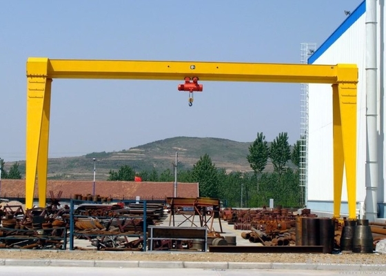 30 Ton 12M Sampai 30M Rentang A3 Single Girder Gantry Crane Adaptasi Lebar
