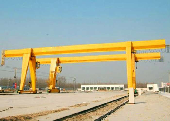 7M-40M Span Truss Beam Single Girder Gantry Crane 10 Ton Untuk Pabrik Semen