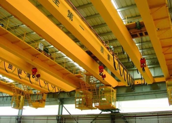 12 Bulan di Atas Tanah Crane Aerial Double Beam 3t Nominal Kapasitas Pemuatan