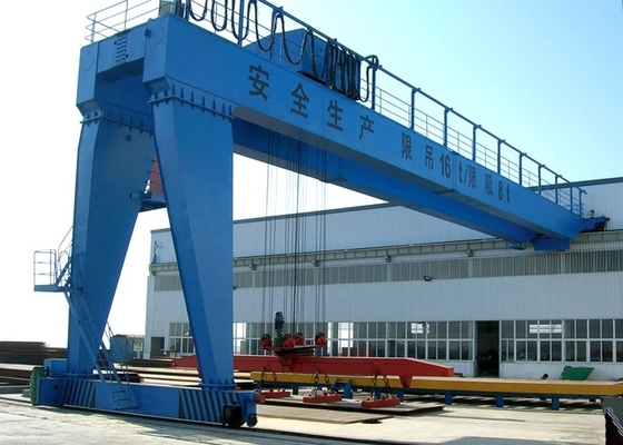 Serbaguna 100T Double Girder Semi Gantry Crane Banyak Digunakan Semi Goliath Crane
