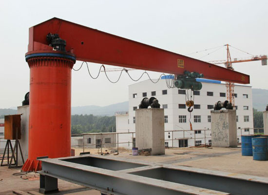 SANTO Nyaman 0.5T 20T Swing Arm Crane Banyak Digunakan Di Workstation