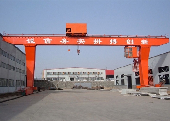 20m / Min 7,5m-35m Span Single Girder Gantry Crane Aplikasi Lebar