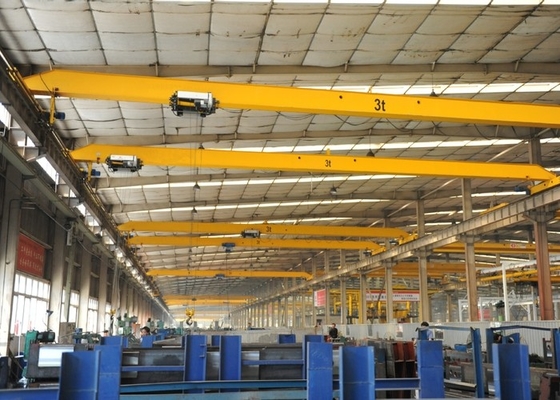 Eropa 380V 50Hz Listrik Overhead Bepergian Crane Ringan