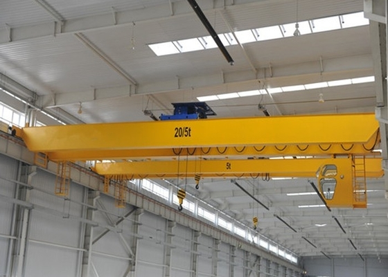Derek Overhead Eropa Ringan Kebisingan Rendah 7.5m-31.5m Span Bridge Dan Trolley Crane