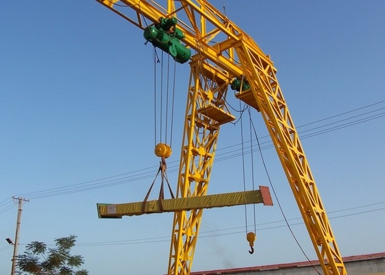 5 Ton Gantry Crane Bergerak Dengan Penggunaan Wirerope Electric Hoist Outdoor