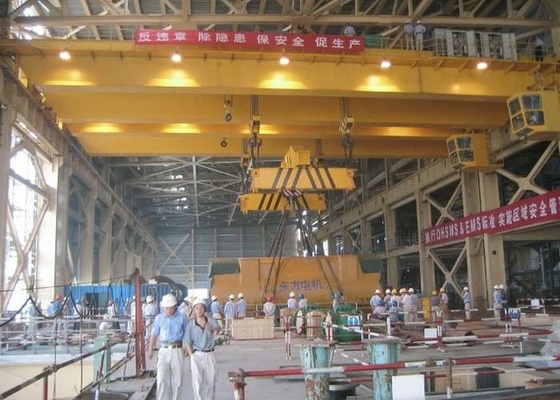 Remote Control 10.5M-31.5M Rentang 50T DG EOT Crane Untuk Pabrik Baja