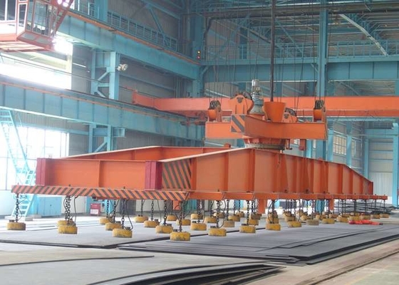 Remote Control 10.5M-31.5M Rentang 50T DG EOT Crane Untuk Pabrik Baja