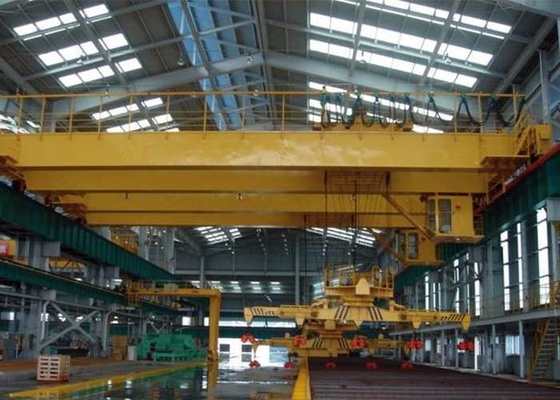 Bantalan Kuat Ganda Girder Overhead Crane Derek Jembatan Lokakarya Metalurgi QD