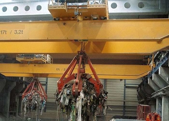 CE ISO Wide Digunakan Electric Double Beam Crane 43kg / M QU70 Rail Work Shop Crane