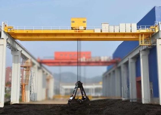 Ringan QD 5T-50/10T Double Girder Overhead Crane Beban Besar