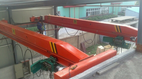 Tugas Ringan 8m/Min Angkat Derek Overhead Girder Tunggal Rentang 7,5m-31.5m
