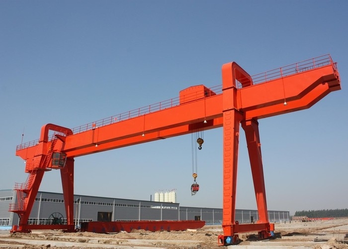 CE Electric A5 16/3.2T Double Girder Gantry Crane 5.9-11.3m/Min Kecepatan Angkat