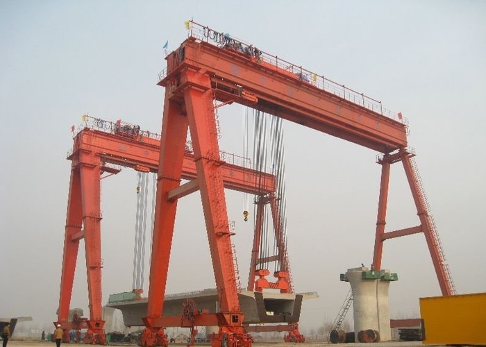 220V 480V 20 Ton Ganda Girder Gantry Crane A3 A8 Derek Overhead Tugas Berat